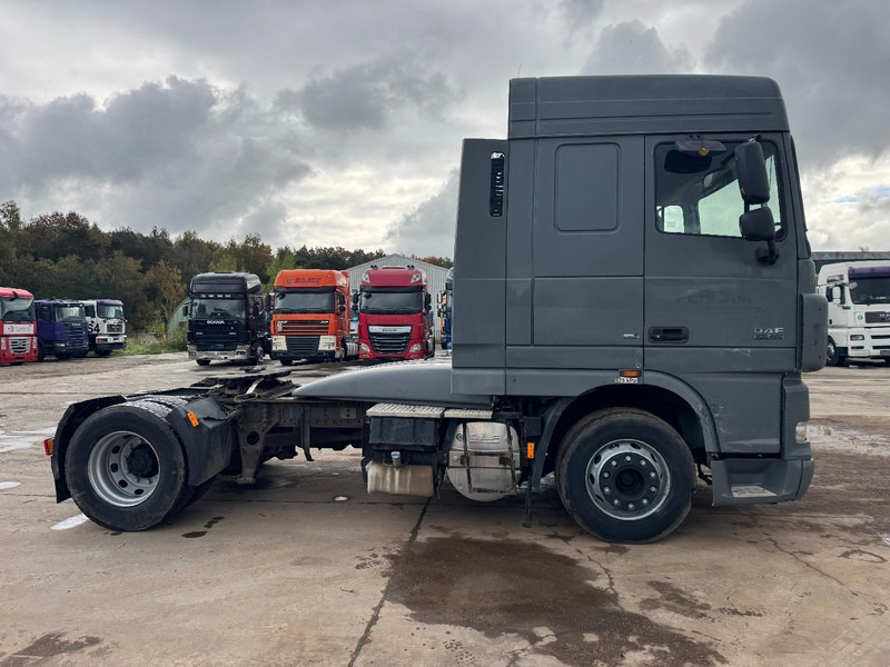 DAF 105 XF 460 Space Cab (MANUAL GEARBOX / BOITE MANUELLE) - Trekker: afbeelding 4 DAF 105 XF 460 Space Cab (MANUAL GEARBOX / BOITE MANUELLE) - Trekker: afbeelding 4