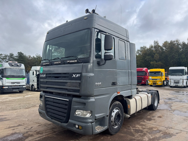 DAF 105 XF 460 Space Cab (MANUAL GEARBOX / BOITE MANUELLE) - Trekker: afbeelding 1 DAF 105 XF 460 Space Cab (MANUAL GEARBOX / BOITE MANUELLE) - Trekker: afbeelding 1