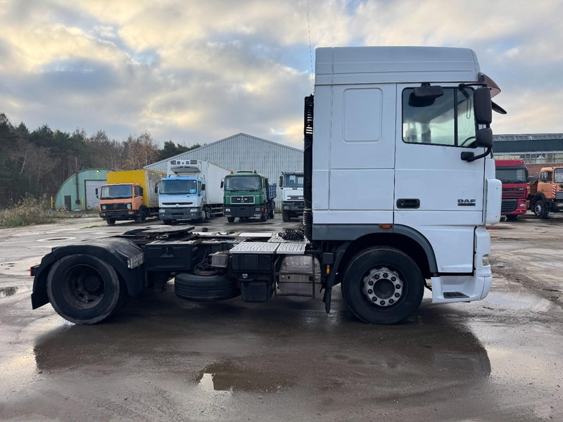 DAF 105 XF 460 Space Cab (MANUAL GEARBOX / BOITE MANUELLE / PERFECT CONDITION) - Trekker: afbeelding 4 DAF 105 XF 460 Space Cab (MANUAL GEARBOX / BOITE MANUELLE / PERFECT CONDITION) - Trekker: afbeelding 4