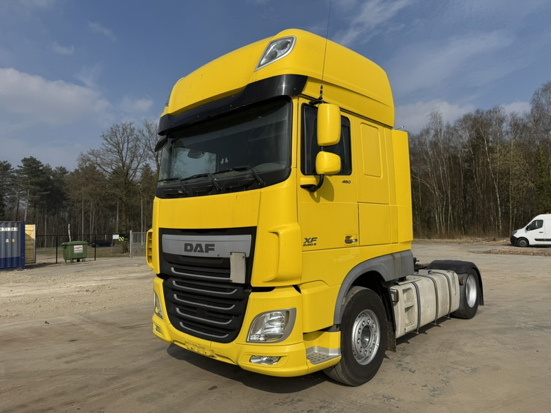 DAF 106 XF 460 Super Space Cab (MANUAL GEARBOX / BOITE MANUELLE / EURO 6) - Trekker: afbeelding 1 DAF 106 XF 460 Super Space Cab (MANUAL GEARBOX / BOITE MANUELLE / EURO 6) - Trekker: afbeelding 1