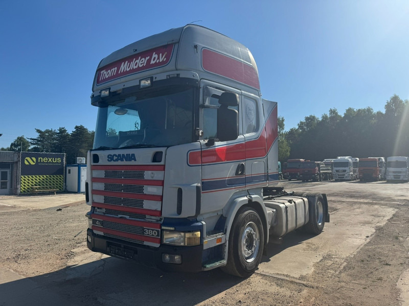 Scania 114 - 380 Topline (MANUAL GEARBOX / BOITE MANUELLE) - Trekker: afbeelding 1 Scania 114 - 380 Topline (MANUAL GEARBOX / BOITE MANUELLE) - Trekker: afbeelding 1