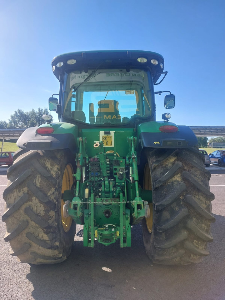 JOHN DEERE 7230 R - Tractor: afbeelding 4 JOHN DEERE 7230 R - Tractor: afbeelding 4