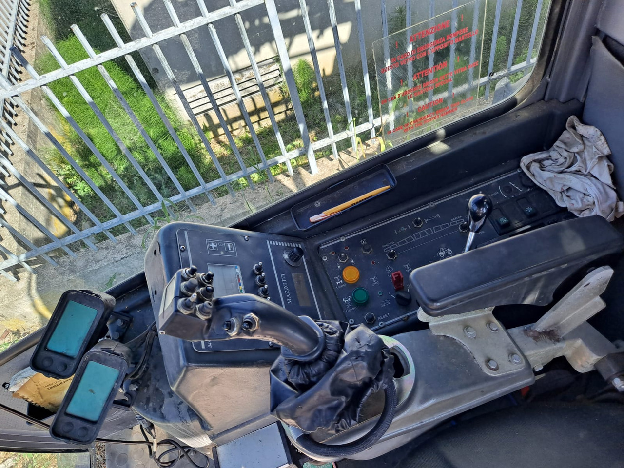 MAZZOTTI IRRORATORE SEMOVENTE IBIS PIRALIDE MAIS 2000 - Zelfrijdende veldspuit: afbeelding 5 MAZZOTTI IRRORATORE SEMOVENTE IBIS PIRALIDE MAIS 2000 - Zelfrijdende veldspuit: afbeelding 5