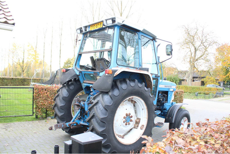 Ford 5110 - Tractor: afbeelding 3 Ford 5110 - Tractor: afbeelding 3