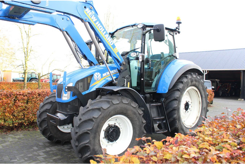New Holland T5.105 Met voorlader - Tractor: afbeelding 5 New Holland T5.105 Met voorlader - Tractor: afbeelding 5