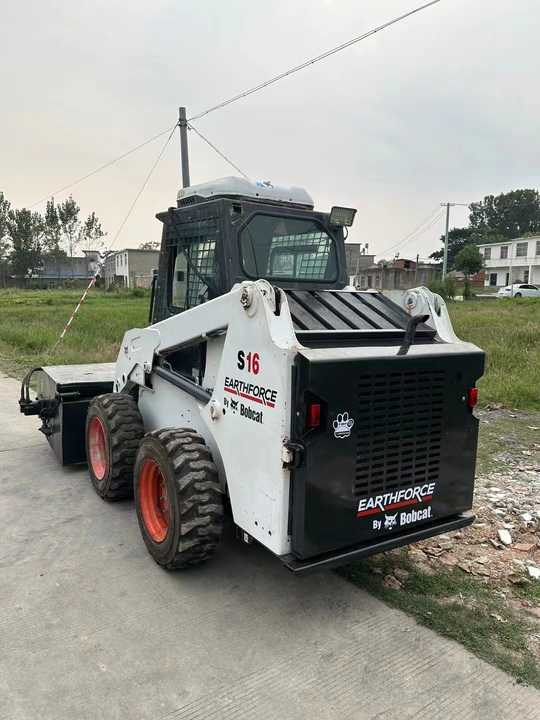 Used Bob Cat Bob Cat S16 Used Mini Skid Steer Wheel Loader Multifunctional Track Loaders Bobcat S16 2.7 Ton - Schranklader: afbeelding 4 Used Bob Cat Bob Cat S16 Used Mini Skid Steer Wheel Loader Multifunctional Track Loaders Bobcat S16 2.7 Ton - Schranklader: afbeelding 4