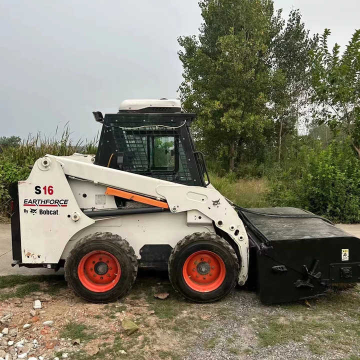 Used Bob Cat Bob Cat S16 Used Mini Skid Steer Wheel Loader Multifunctional Track Loaders Bobcat S16 2.7 Ton - Schranklader: afbeelding 1 Used Bob Cat Bob Cat S16 Used Mini Skid Steer Wheel Loader Multifunctional Track Loaders Bobcat S16 2.7 Ton - Schranklader: afbeelding 1