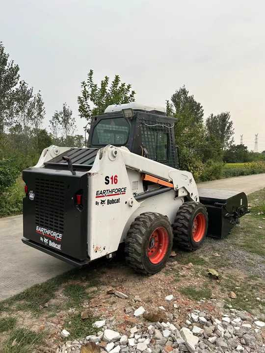 Used Bob Cat Bob Cat S16 Used Mini Skid Steer Wheel Loader Multifunctional Track Loaders Bobcat S16 2.7 Ton - Schranklader: afbeelding 2 Used Bob Cat Bob Cat S16 Used Mini Skid Steer Wheel Loader Multifunctional Track Loaders Bobcat S16 2.7 Ton - Schranklader: afbeelding 2