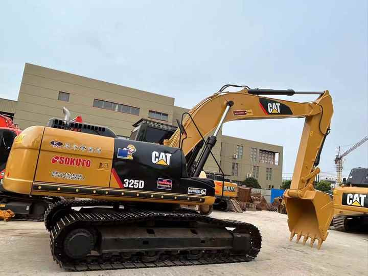 Used Digger CAT 325D Construction Machinery Construction Digger Used CAT 325D Cheap Excavator - Rupsgraafmachine: afbeelding 3 Used Digger CAT 325D Construction Machinery Construction Digger Used CAT 325D Cheap Excavator - Rupsgraafmachine: afbeelding 3