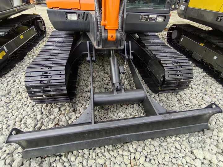Used Digger DOOSAN DX60 Construction Machinery Construction Digger Used DOOSAN DX60 Cheap Excavator - Rupsgraafmachine: afbeelding 4 Used Digger DOOSAN DX60 Construction Machinery Construction Digger Used DOOSAN DX60 Cheap Excavator - Rupsgraafmachine: afbeelding 4