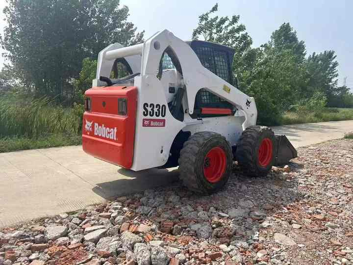 Used Heavy Construction Equipment bobcat S330 Second Hand Skid Steers Used Machine Hot Sale - Schranklader: afbeelding 3 Used Heavy Construction Equipment bobcat S330 Second Hand Skid Steers Used Machine Hot Sale - Schranklader: afbeelding 3