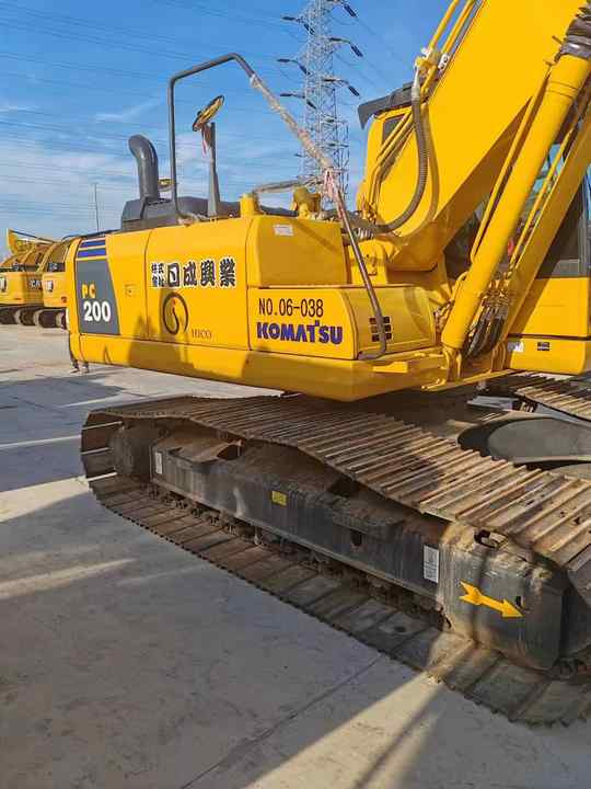 Used Japan Brand komatsu Pc200-8N1 with Wide Tackhoe for Sale Anhui Zhaomi Construction Machinery - Graafmachine: afbeelding 2 Used Japan Brand komatsu Pc200-8N1 with Wide Tackhoe for Sale Anhui Zhaomi Construction Machinery - Graafmachine: afbeelding 2