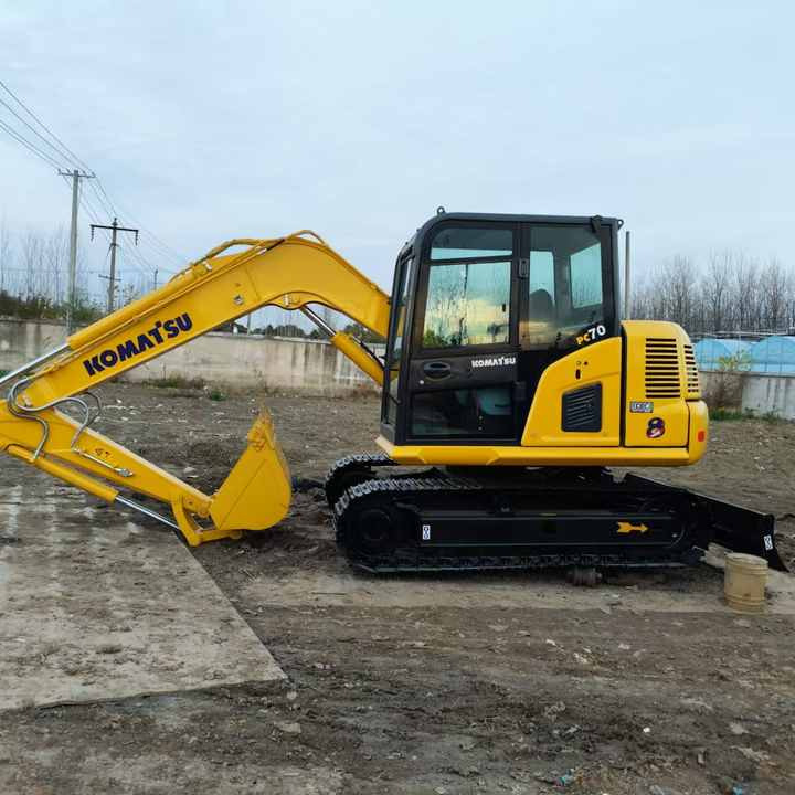 Used KomatsuPC70-8 New Model Mini Excavator Second Hand Machine Popular Brand Japan komatsu Hydraulic Machinery - Graafmachine: afbeelding 1 Used KomatsuPC70-8 New Model Mini Excavator Second Hand Machine Popular Brand Japan komatsu Hydraulic Machinery - Graafmachine: afbeelding 1