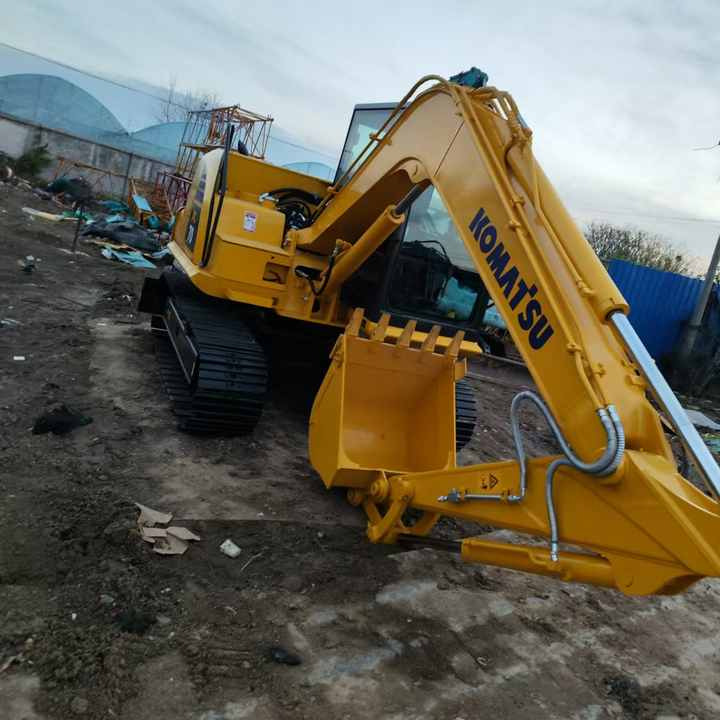 Used komatsu PC70-8 Model Excavator Second Hand Machine Popular Brand Korean komatsu Hydraulic Machinery - Graafmachine: afbeelding 2 Used komatsu PC70-8 Model Excavator Second Hand Machine Popular Brand Korean komatsu Hydraulic Machinery - Graafmachine: afbeelding 2