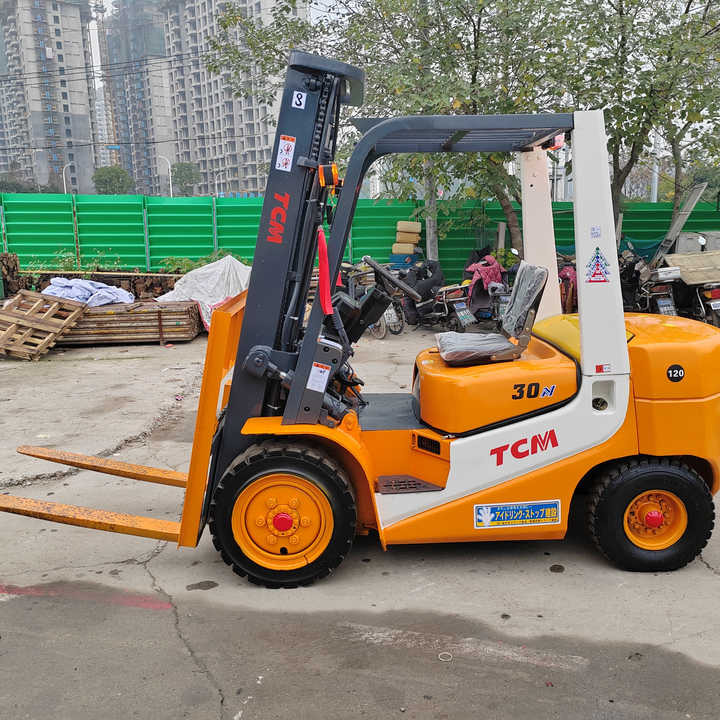 Very Cheap Price 3 Tonne TCM Forklift Run Performance TCM30 Forklift for Sale - Heftruck: afbeelding 1 Very Cheap Price 3 Tonne TCM Forklift Run Performance TCM30 Forklift for Sale - Heftruck: afbeelding 1