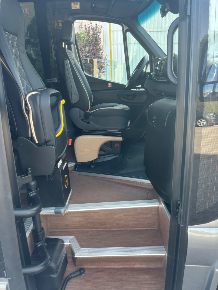 MERCEDES-BENZ SPRINTER 519 - Minibus, Personenvervoer: afbeelding 4 MERCEDES-BENZ SPRINTER 519 - Minibus, Personenvervoer: afbeelding 4
