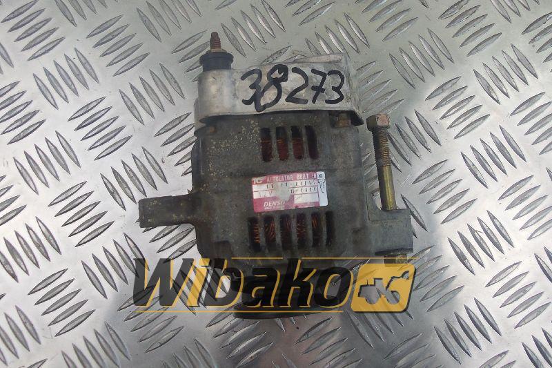 Alternator Denso D1005 16241-64011 - Dynamo voor Bouwmachine: afbeelding 1 Alternator Denso D1005 16241-64011 - Dynamo voor Bouwmachine: afbeelding 1