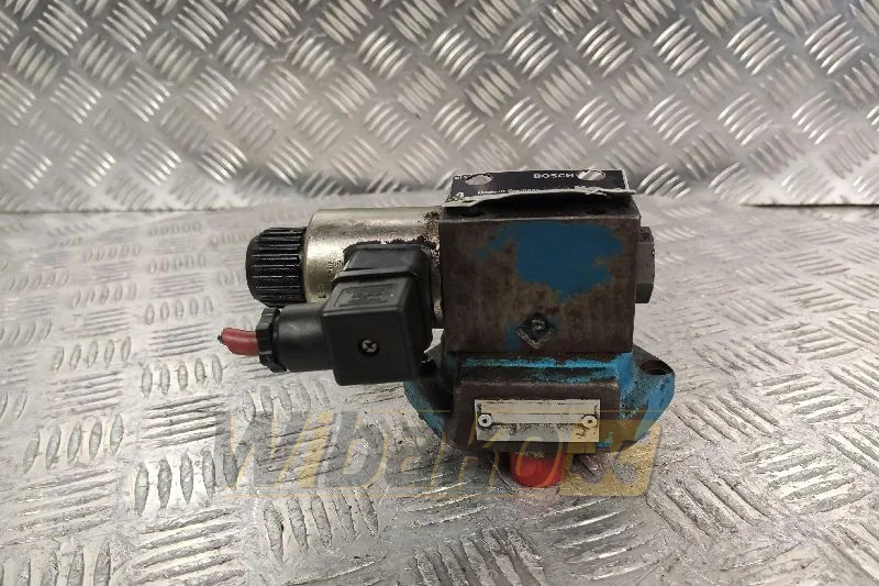 Bosch 081WV0GP1V1012WS024/00D0 0810091227 - Hydraulisch ventiel voor Bouwmachine: afbeelding 1 Bosch 081WV0GP1V1012WS024/00D0 0810091227 - Hydraulisch ventiel voor Bouwmachine: afbeelding 1
