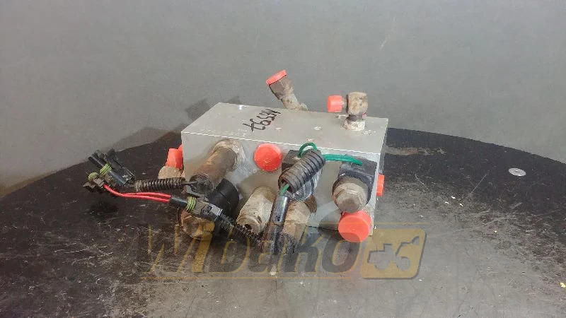 Case 198998A4 E-3 C-2 - Hydraulisch ventiel voor Bouwmachine: afbeelding 2 Case 198998A4 E-3 C-2 - Hydraulisch ventiel voor Bouwmachine: afbeelding 2