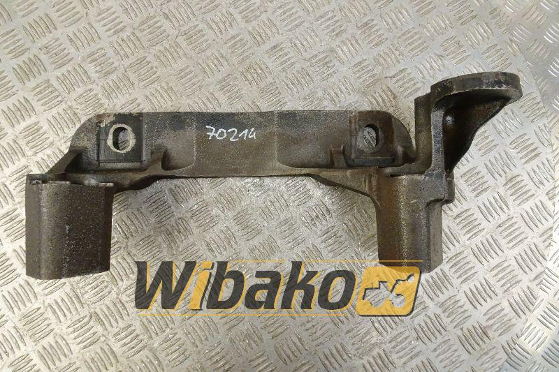 Engine mount for engine Cummins QSX15 3103508 - Motor en onderdelen voor Bouwmachine: afbeelding 1 Engine mount for engine Cummins QSX15 3103508 - Motor en onderdelen voor Bouwmachine: afbeelding 1