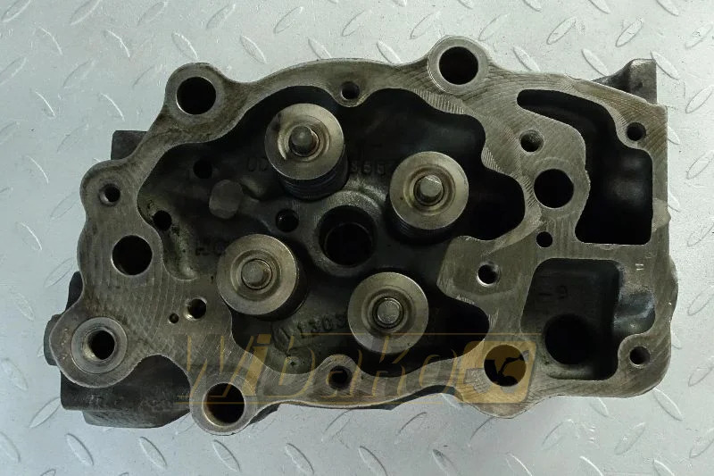 Liebherr 10120384 - Cilinderkop voor Bouwmachine: afbeelding 1 Liebherr 10120384 - Cilinderkop voor Bouwmachine: afbeelding 1