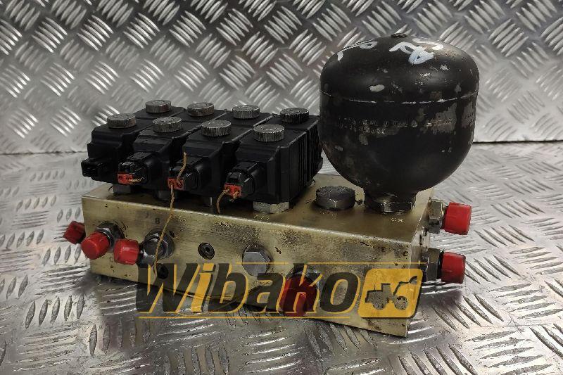 Valves set JCB JS220 MR19330 - Hydraulisch ventiel voor Bouwmachine: afbeelding 2 Valves set JCB JS220 MR19330 - Hydraulisch ventiel voor Bouwmachine: afbeelding 2
