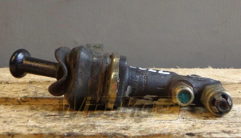 Wabco 4674100110 - Hydraulisch ventiel voor Bouwmachine: afbeelding 1 Wabco 4674100110 - Hydraulisch ventiel voor Bouwmachine: afbeelding 1