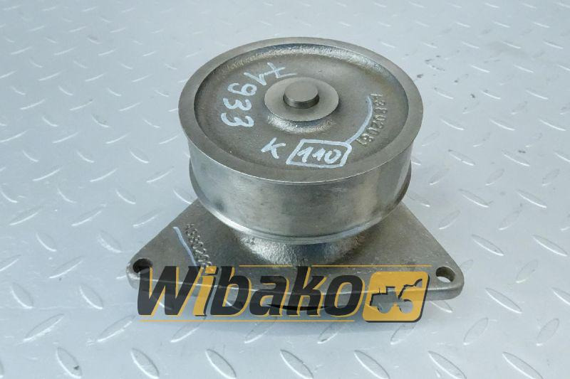 Water pump KMP 6CT 3806180 - Waterpomp voor Bouwmachine: afbeelding 1 Water pump KMP 6CT 3806180 - Waterpomp voor Bouwmachine: afbeelding 1