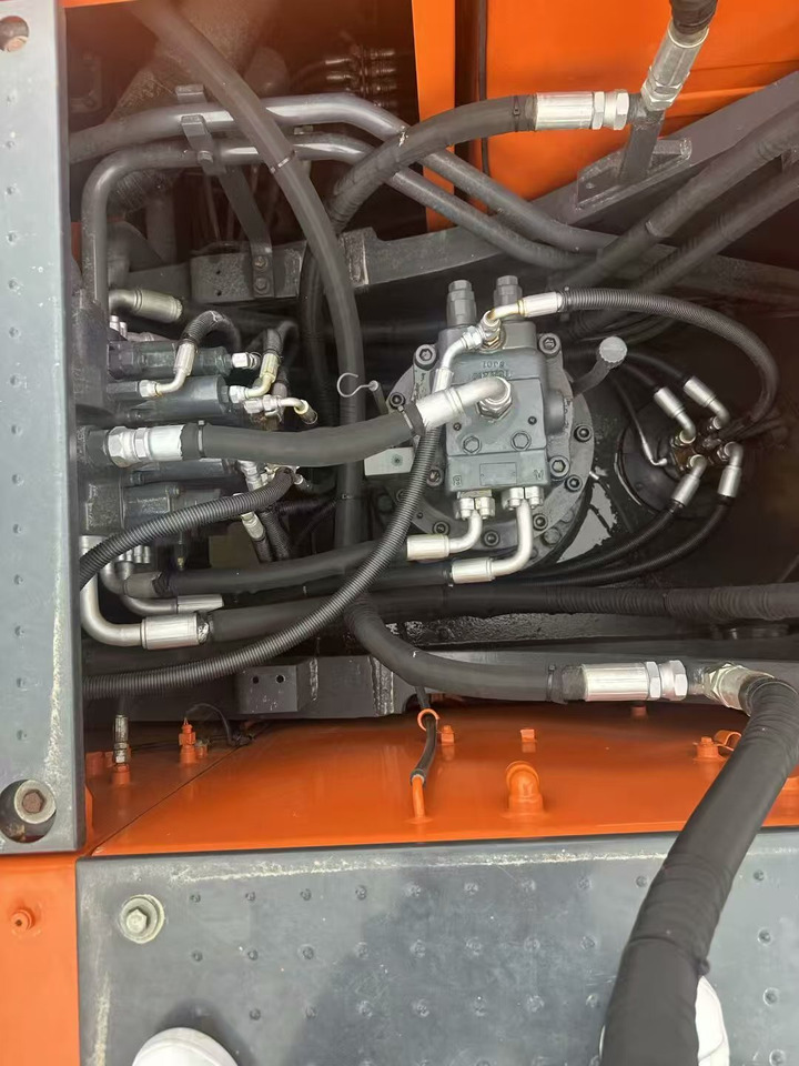 Doosan DX225LC-9C - Rupsgraafmachine: afbeelding 4 Doosan DX225LC-9C - Rupsgraafmachine: afbeelding 4