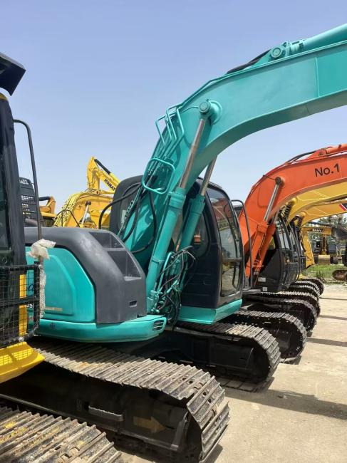 KOBELCO 135SR - Rupsgraafmachine: afbeelding 4 KOBELCO 135SR - Rupsgraafmachine: afbeelding 4