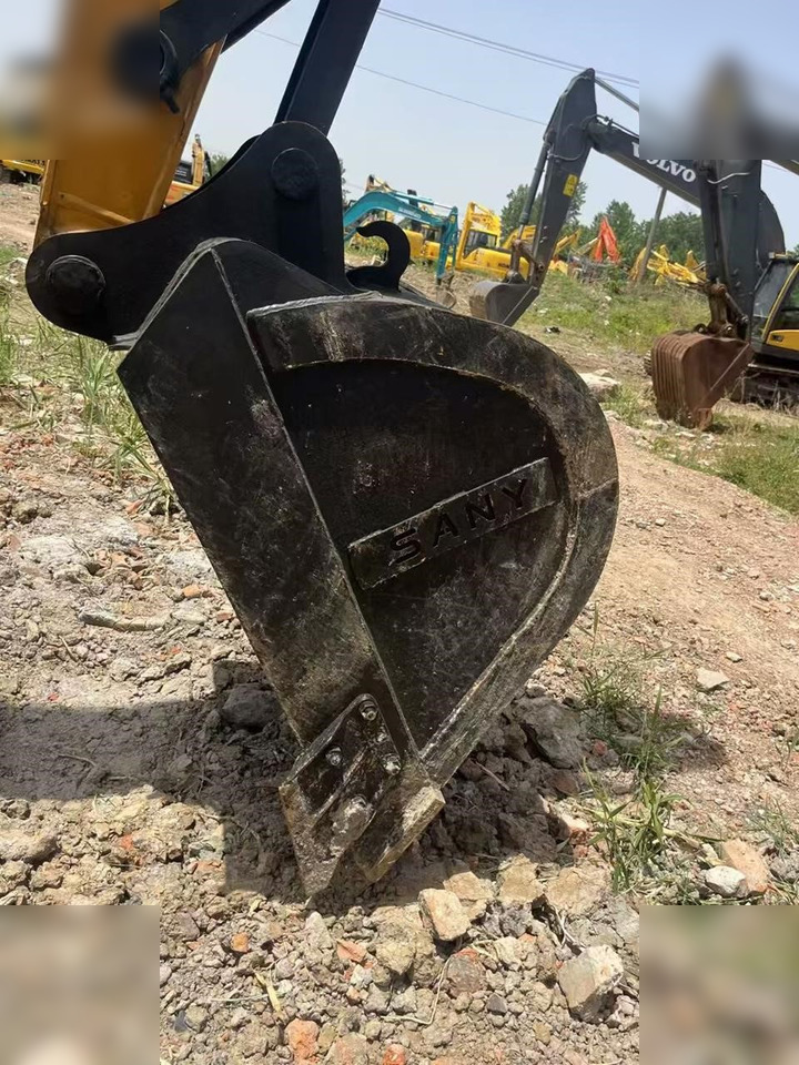 SANY SY215C - Rupsgraafmachine: afbeelding 4 SANY SY215C - Rupsgraafmachine: afbeelding 4