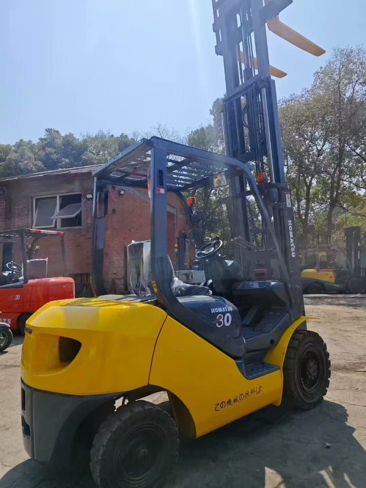 Komatsu FD50 - Diesel heftruck: afbeelding 4 Komatsu FD50 - Diesel heftruck: afbeelding 4