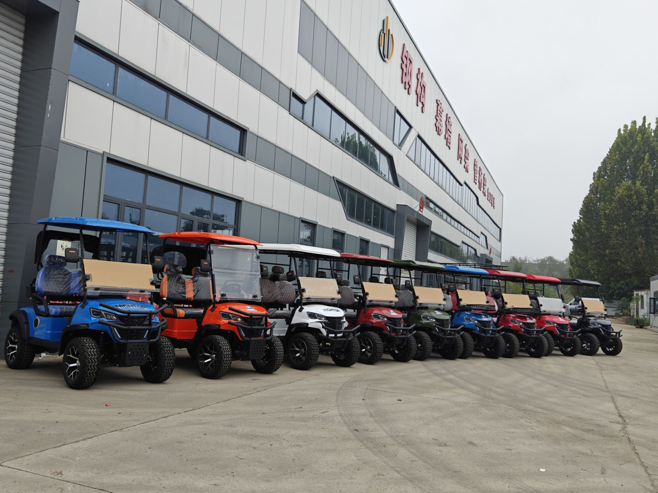 MAYTOP HIGHTOP MF Golf Cart with Electric or Petrol engine 2-8seats - Stadsbus: afbeelding 1 MAYTOP HIGHTOP MF Golf Cart with Electric or Petrol engine 2-8seats - Stadsbus: afbeelding 1