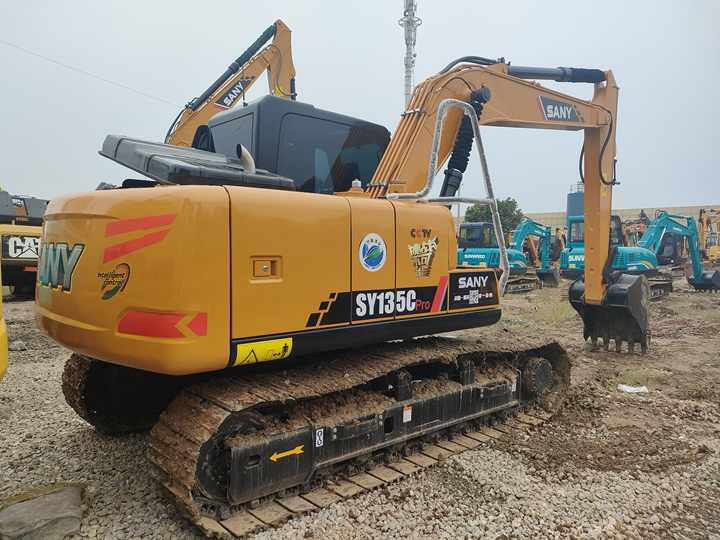 China Brand Used Sany China Brand Used Sany Sy135c Mini Excavator 6ton Crawler Earth Digger Machine for Sale - Minigraafmachine: afbeelding 3 China Brand Used Sany China Brand Used Sany Sy135c Mini Excavator 6ton Crawler Earth Digger Machine for Sale - Minigraafmachine: afbeelding 3