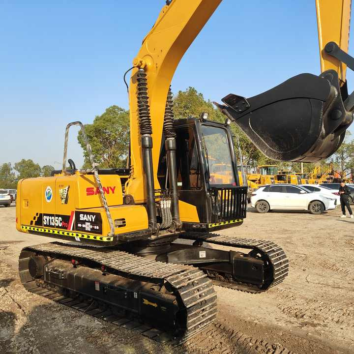 China Brand Used Sany China Brand Used Sany Sy135c Mini Excavator 6ton Crawler Earth Digger Machine for Sale - Minigraafmachine: afbeelding 1 China Brand Used Sany China Brand Used Sany Sy135c Mini Excavator 6ton Crawler Earth Digger Machine for Sale - Minigraafmachine: afbeelding 1