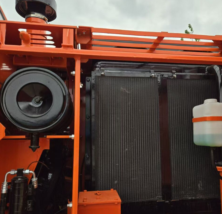 DOOSAN Good Condition Original Doosan DH150w-7 Wheel Excavator 15 Tons Used Doosan Dh150w-7 Excavator Used Wheel Excavator for Sale - Mobiele graafmachine: afbeelding 2 DOOSAN Good Condition Original Doosan DH150w-7 Wheel Excavator 15 Tons Used Doosan Dh150w-7 Excavator Used Wheel Excavator for Sale - Mobiele graafmachine: afbeelding 2