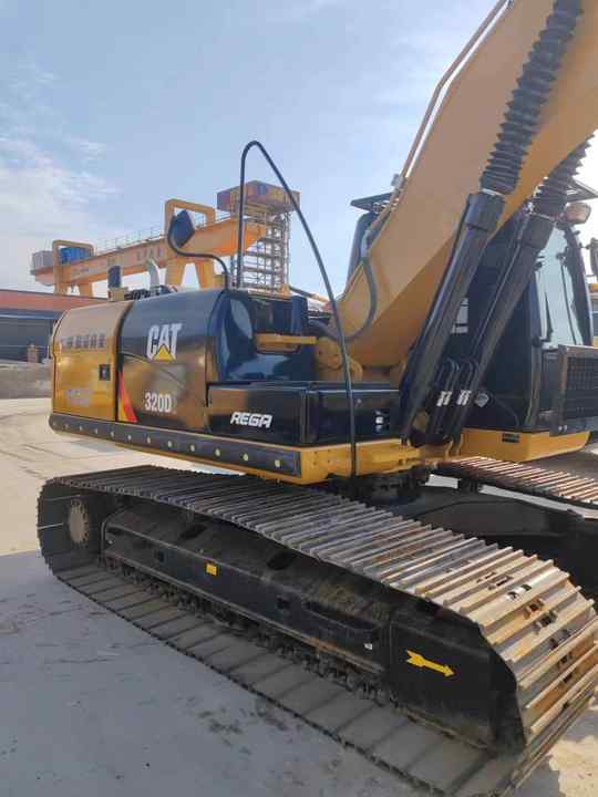 Durable Second Hand Machine Original Used Caterpillar Excavator CAT 330D2 USED 329D2 320D2 325D 315D Excavator - Rupsgraafmachine: afbeelding 5 Durable Second Hand Machine Original Used Caterpillar Excavator CAT 330D2 USED 329D2 320D2 325D 315D Excavator - Rupsgraafmachine: afbeelding 5
