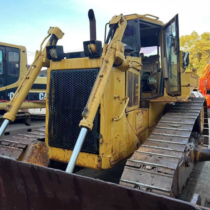 Good Condition D6h Mini Bulldozer New Crawler Bulldozer with Parts Price Bulldozers - Bulldozer: afbeelding 2 Good Condition D6h Mini Bulldozer New Crawler Bulldozer with Parts Price Bulldozers - Bulldozer: afbeelding 2
