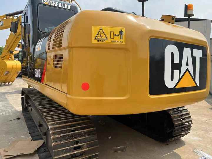 Reasonable Price Japan Original 330d2 Caterpillar Excavator CAT USED 329D2 320D2 325D 315D Excavator - Rupsgraafmachine: afbeelding 3 Reasonable Price Japan Original 330d2 Caterpillar Excavator CAT USED 329D2 320D2 325D 315D Excavator - Rupsgraafmachine: afbeelding 3