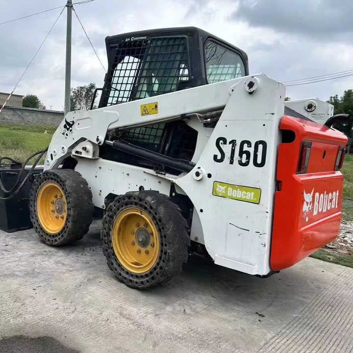 USED BOBCAT S160 Skid-steer Loader with Very Good Performance Is for Sale at a Low Price. - Schranklader: afbeelding 1 USED BOBCAT S160 Skid-steer Loader with Very Good Performance Is for Sale at a Low Price. - Schranklader: afbeelding 1