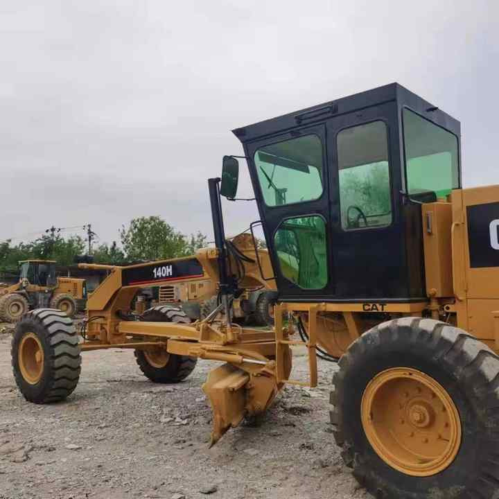 Used Caterpillar CAT 140H Land Road Motor Grader CAT140 CAT140H Used Grader Cheap Price for Sale - Grader: afbeelding 3 Used Caterpillar CAT 140H Land Road Motor Grader CAT140 CAT140H Used Grader Cheap Price for Sale - Grader: afbeelding 3