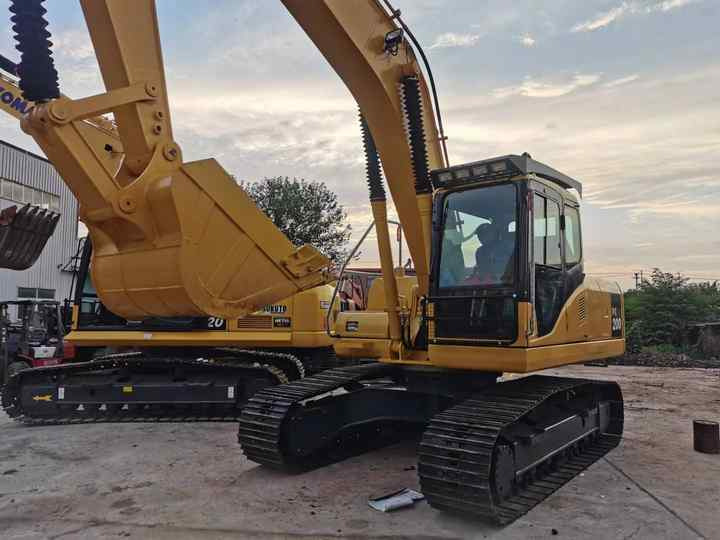 Used Good Quality Japan Original PC200-7 in Good Condition PC200-7 Komatsu - Rupsgraafmachine: afbeelding 5 Used Good Quality Japan Original PC200-7 in Good Condition PC200-7 Komatsu - Rupsgraafmachine: afbeelding 5