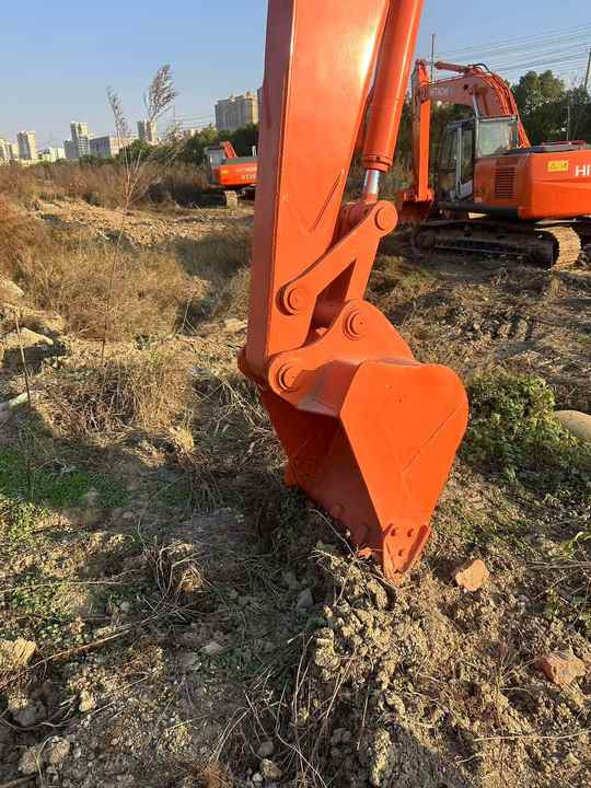 Used HITACHI ZX70 Model Mini Excavator Second Hand Machine Popular Brand Japan Hitachi Hydraulic Machinery - Minigraafmachine: afbeelding 3 Used HITACHI ZX70 Model Mini Excavator Second Hand Machine Popular Brand Japan Hitachi Hydraulic Machinery - Minigraafmachine: afbeelding 3
