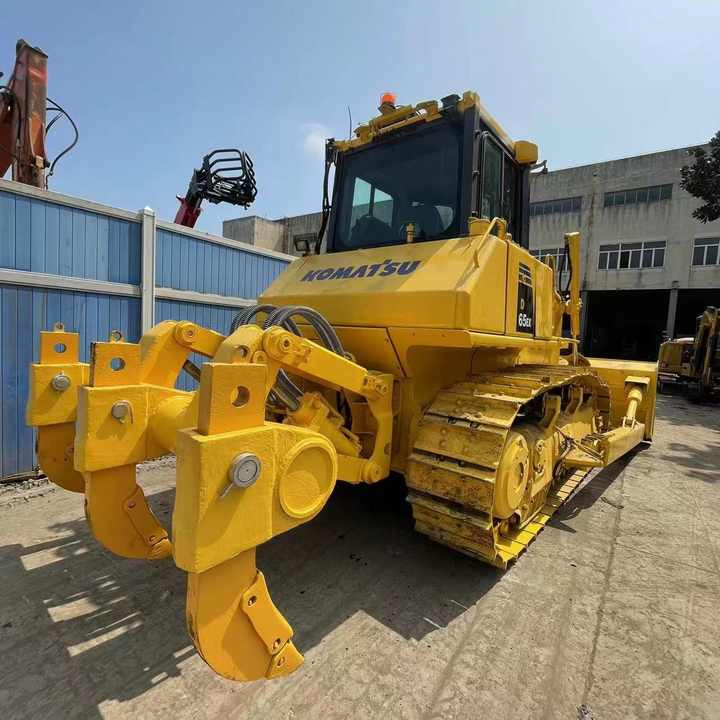 Used Komatsu Bulldozer D65 Strong Power Komatsu D65 Track Dozer for Sale - Bulldozer: afbeelding 1 Used Komatsu Bulldozer D65 Strong Power Komatsu D65 Track Dozer for Sale - Bulldozer: afbeelding 1