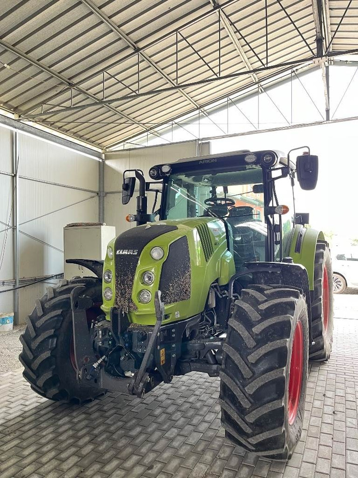 Claas Arion 440 - Tractor: afbeelding 1 Claas Arion 440 - Tractor: afbeelding 1