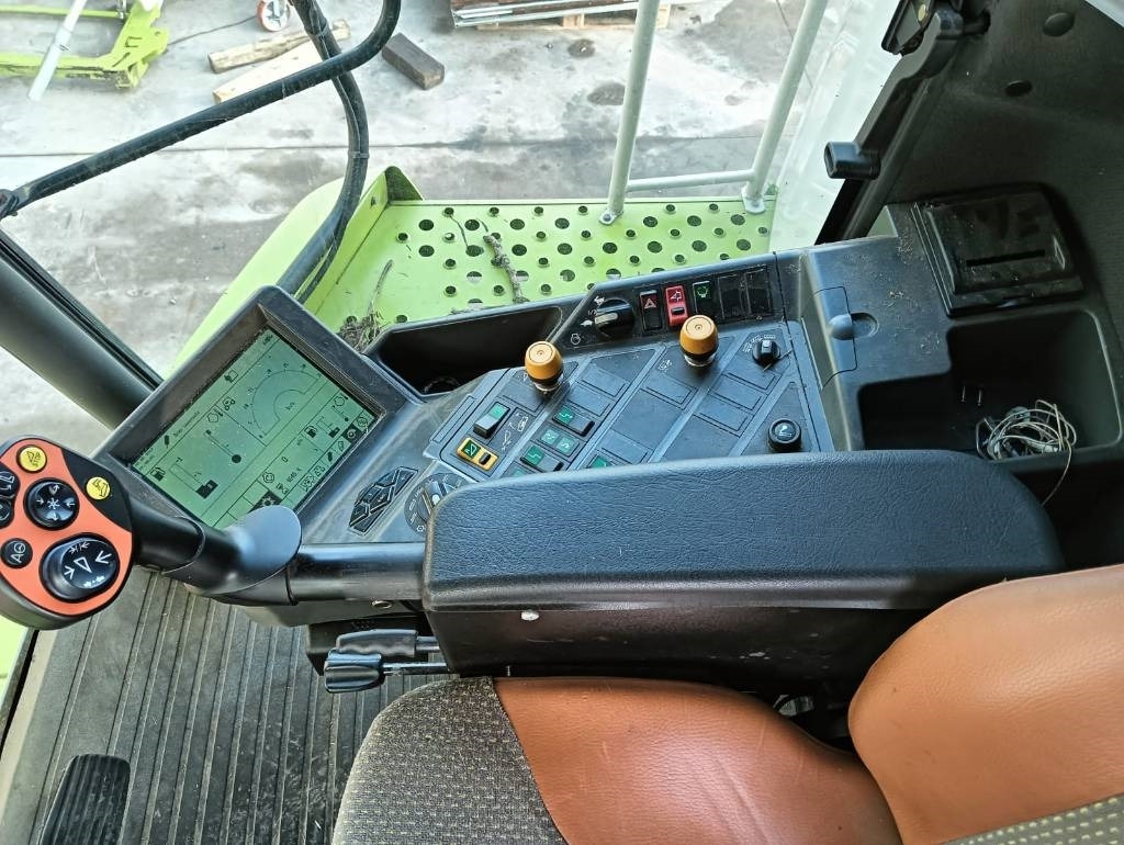 Claas Lexion 570  - Maaidorser: afbeelding 3 Claas Lexion 570  - Maaidorser: afbeelding 3