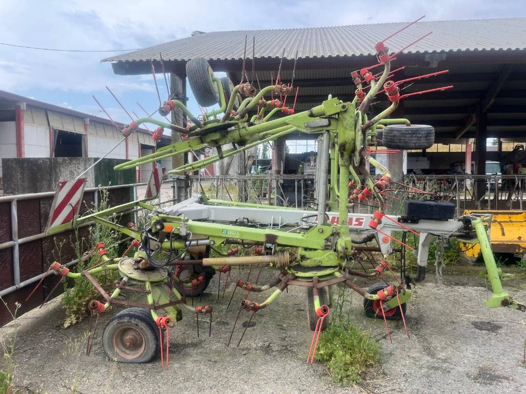 Claas Volto 1050 T - Hooischudder: afbeelding 1 Claas Volto 1050 T - Hooischudder: afbeelding 1