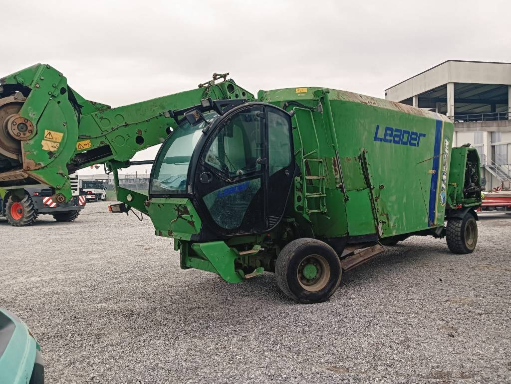Faresin LEADER 2600 - Voermengwagen: afbeelding 1 Faresin LEADER 2600 - Voermengwagen: afbeelding 1