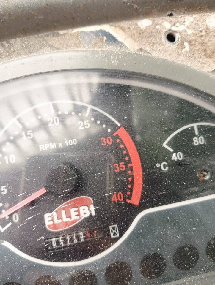 Faresin LEADER 2600 - Voermengwagen: afbeelding 2 Faresin LEADER 2600 - Voermengwagen: afbeelding 2