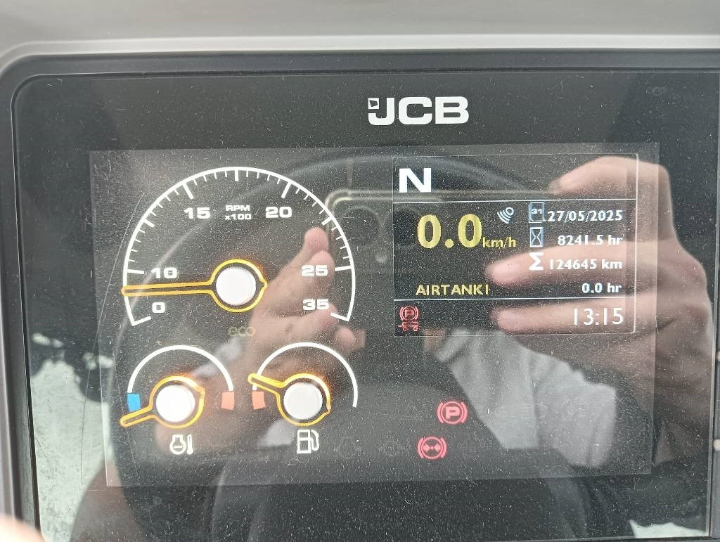 JCB Fastrac 4220 - Tractor: afbeelding 5 JCB Fastrac 4220 - Tractor: afbeelding 5